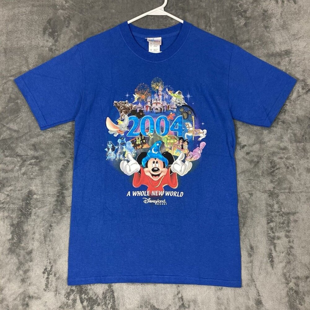 Vintage 2004 Disneyland Resort T-Shirt Mens Size Small Blue Mickey Graphic Y2K